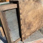 OLD POLLEN TRAP (NEEDS TLC)